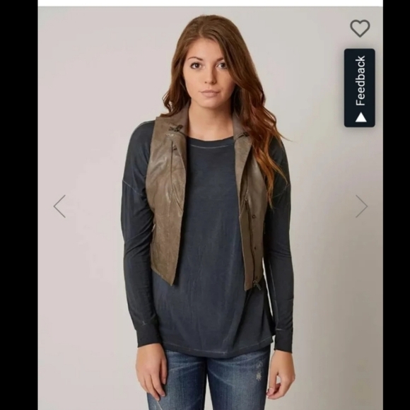 Be By Blanc Noir medium faux leather light gray vest - Picture 13 of 14